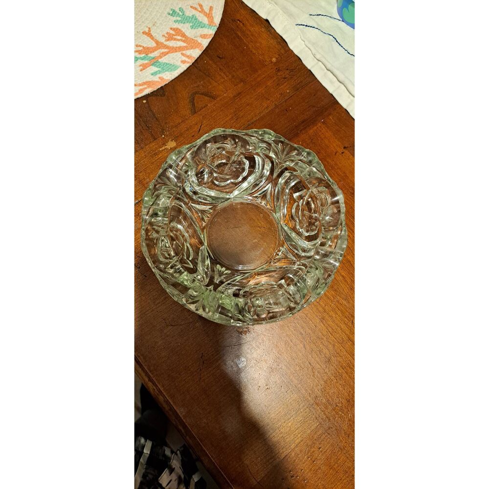 Vintage-style Pasari Indonesia Pressed Glass Rose Bowl